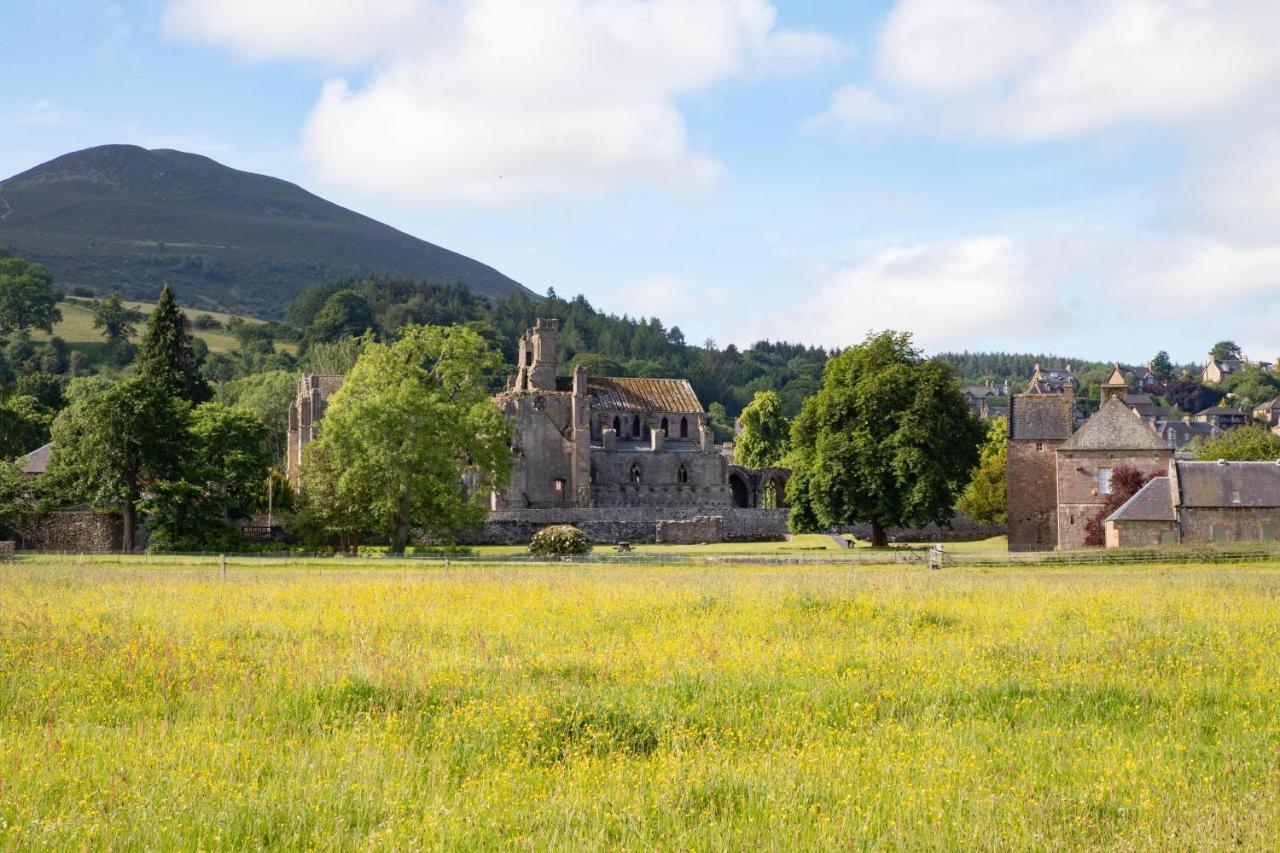 The Waverley Castle Hotel ميلروز المظهر الخارجي الصورة