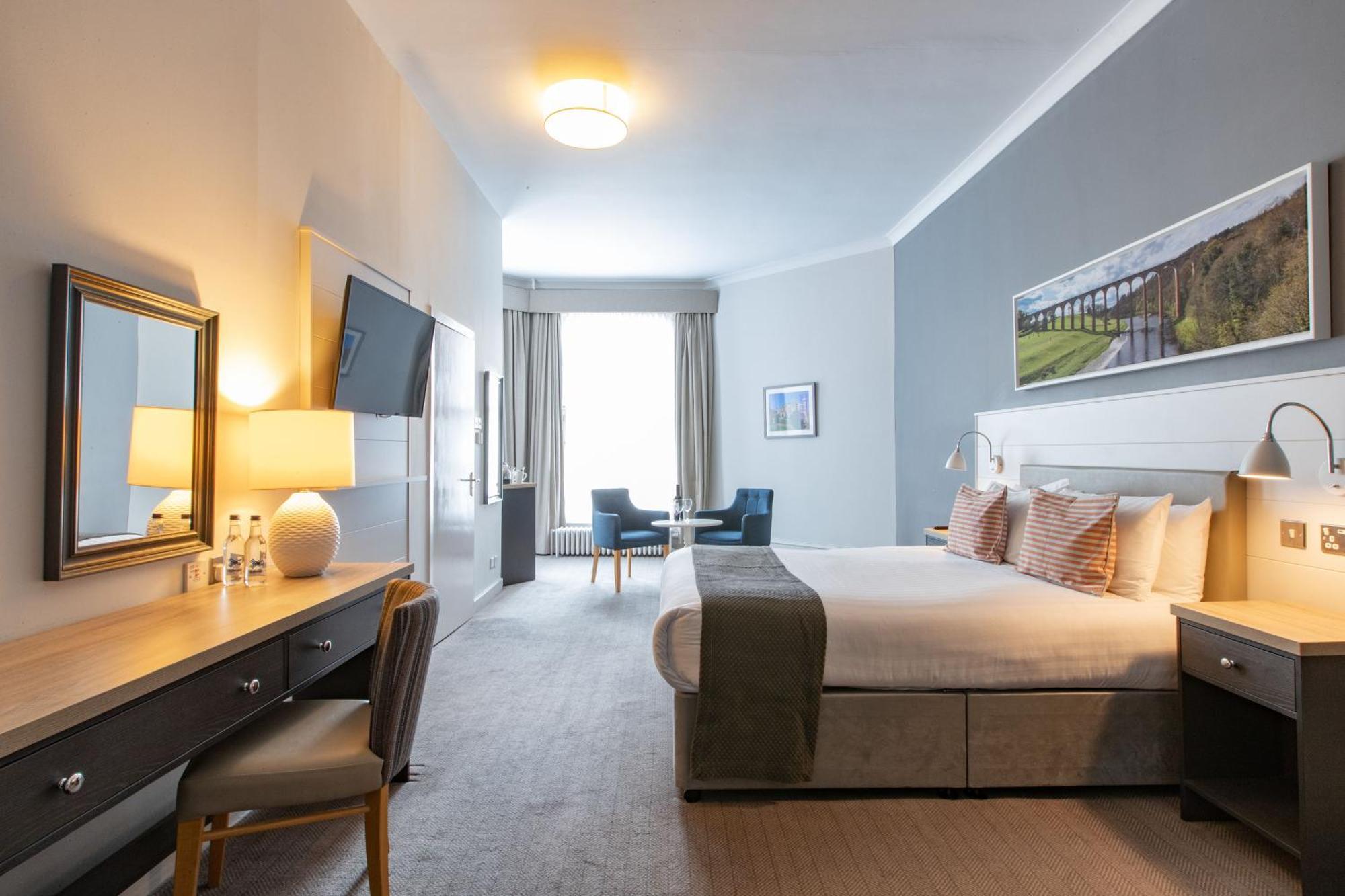 The Waverley Castle Hotel ميلروز الغرفة الصورة